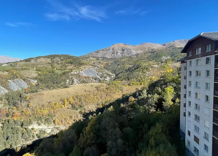 Appartement Au Sauze Avec Balcon Et Garage - Fr-1-165a-88
