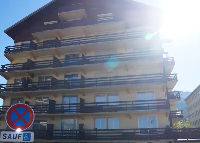 Appartement Au Sauze Avec Balcon Et Garage - Fr-1-165a-88 Enchastrayes